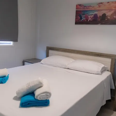 Kypkeys Apartments Voroklini Room photo